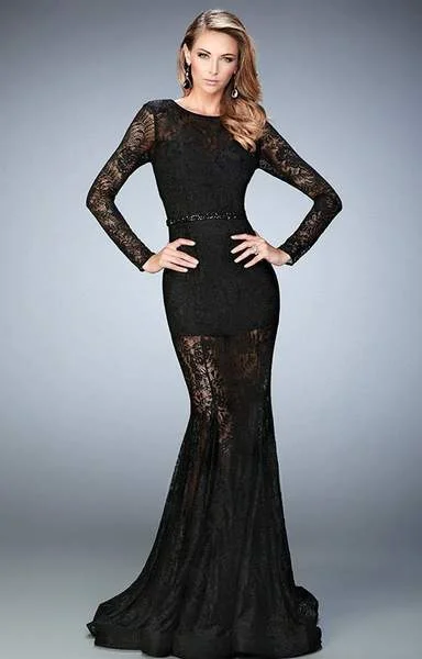 Women's Chic Outfit La Femme - Long-Sleeved Intricate Lace Evening Gown 22443 - 1 pc Black In Size 6 Available