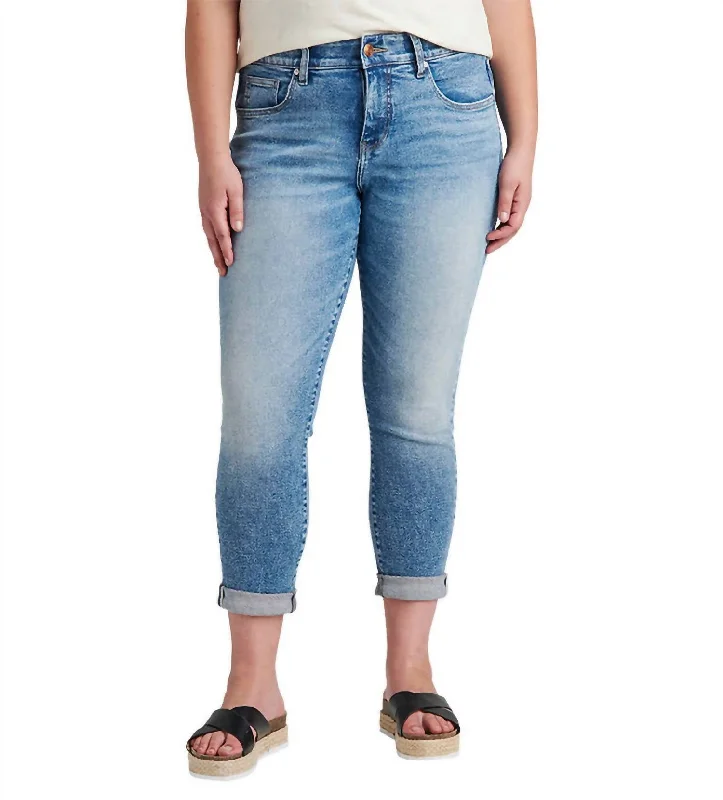 Workwear Fashion for Women Carter Girlfriend Jean - Plus In Del Mar