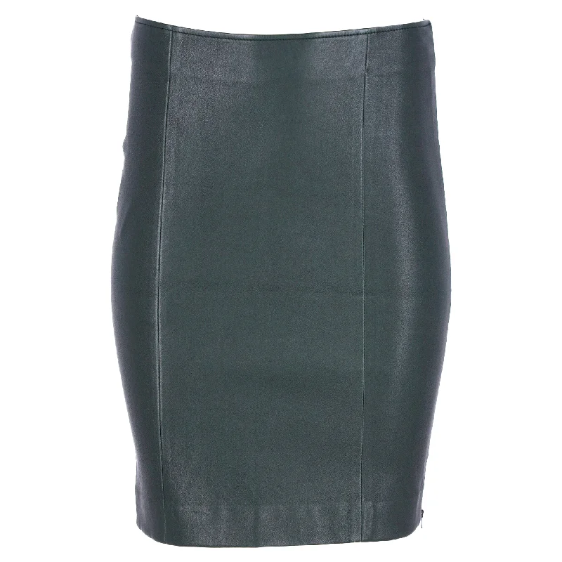 Women's Vacation Outfit Joseph Pencil Skirt in Green Lambskin Leather