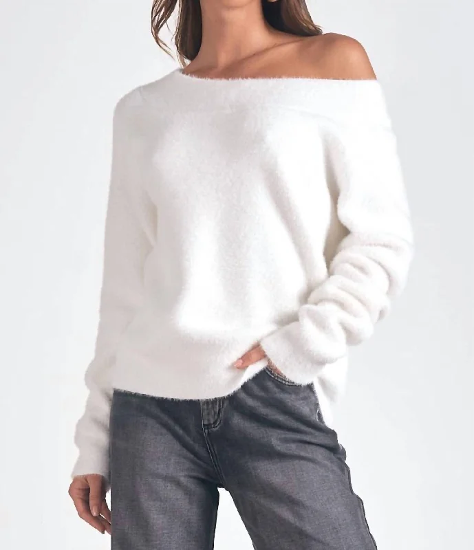 Women's Comfortable Garments Angela Off The Shoulder Sweater Top In White