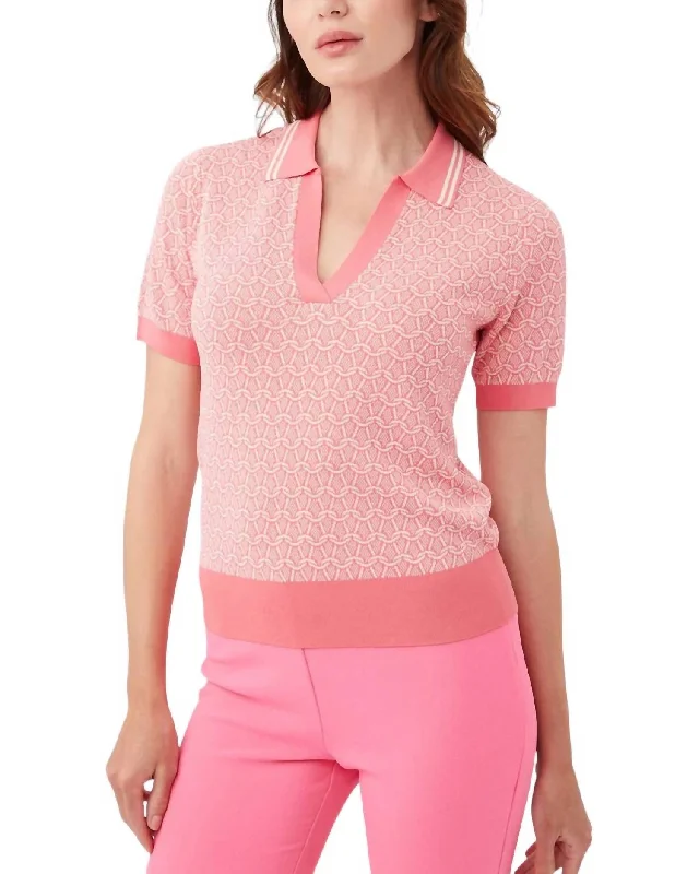 Women's Stylish Outdoor Outfit La Jolla Sweater In Papillion Pink/white