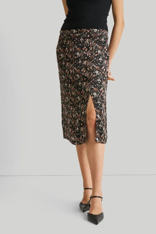 Women's Work Outfit Brunch Skirt in Black Florals