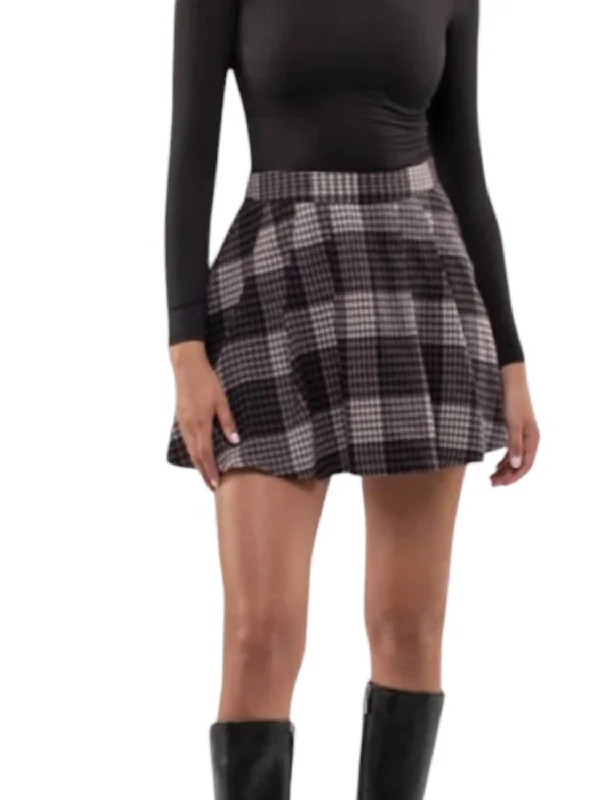 Women's Elegant Garments Plaid Pleated High Waist Mini Skirt In Mauve