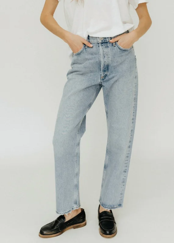 Fashion-forward Women's Clothing 90S' Jeans In Snapshot