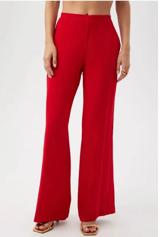 Stylish Women's Outfit Tavia Wide Pant In Red Flowy